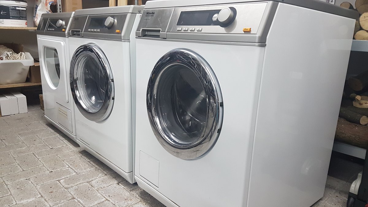 Wasmachines en droger van Miele Professional in de aanbieding
